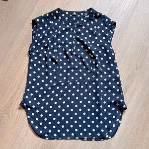 Tahari Blue & White Polka Dot Women’s Sleeveless Blouse XS Extra Small